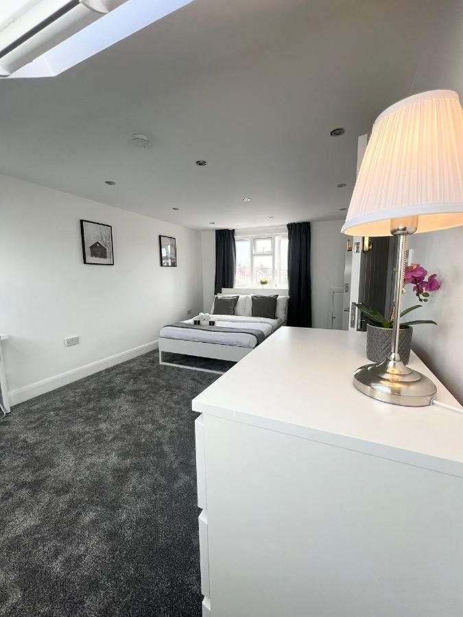 Stunning Flat In Greater London Hotel Exterior foto